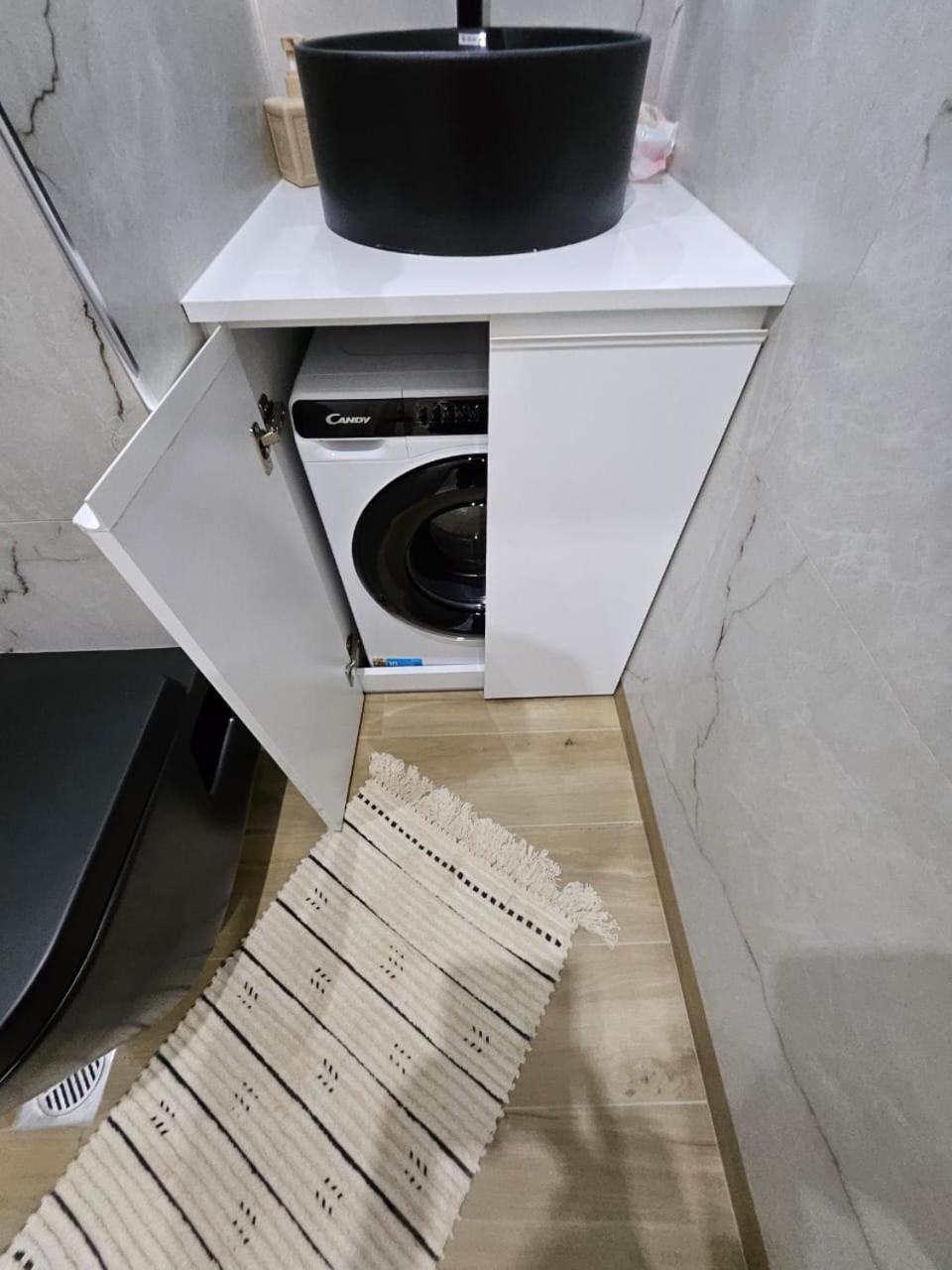 Agora Luxury Apartment 7 Лутраки Екстериор снимка